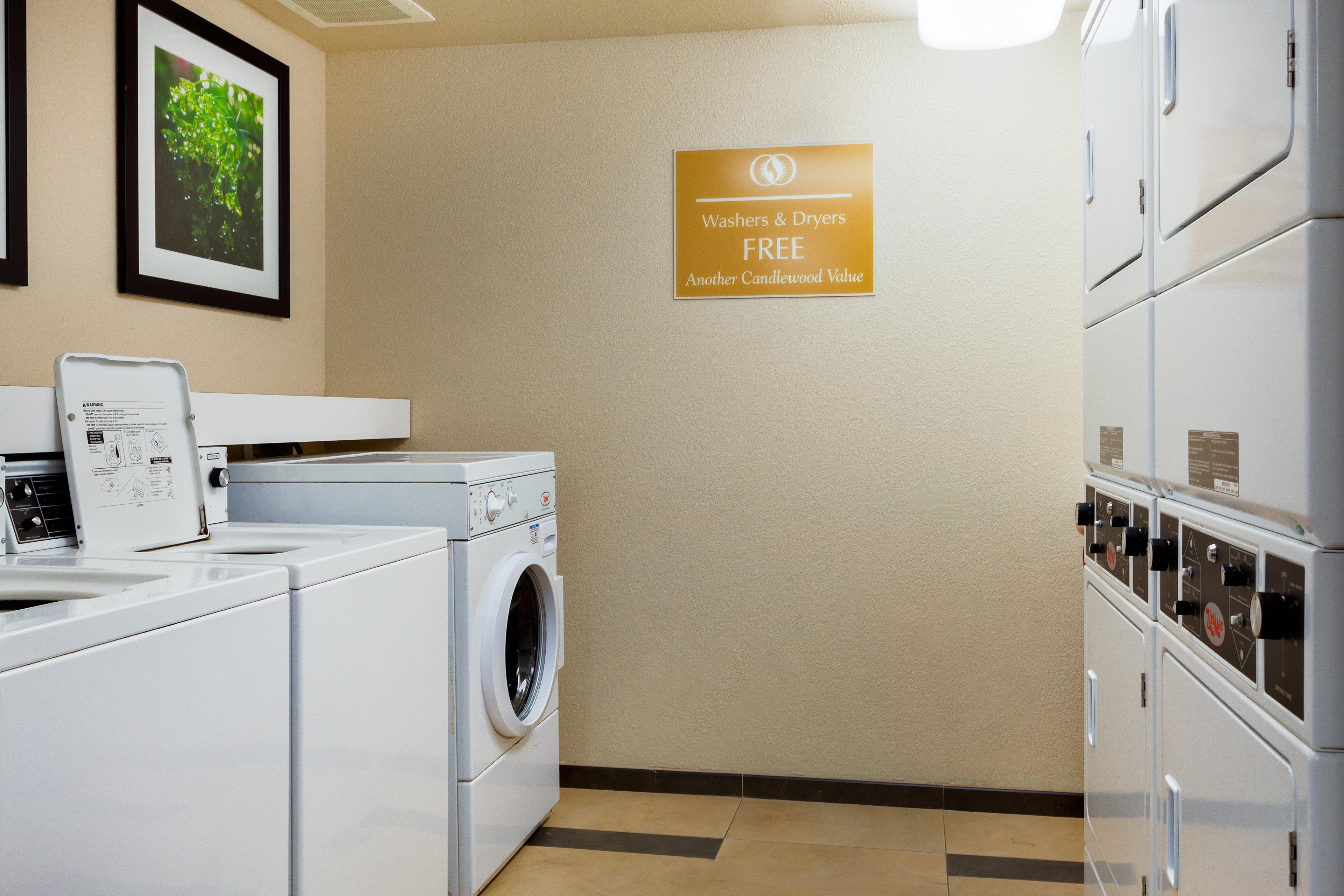 Candlewood Suites Medford By Ihg Buitenkant foto