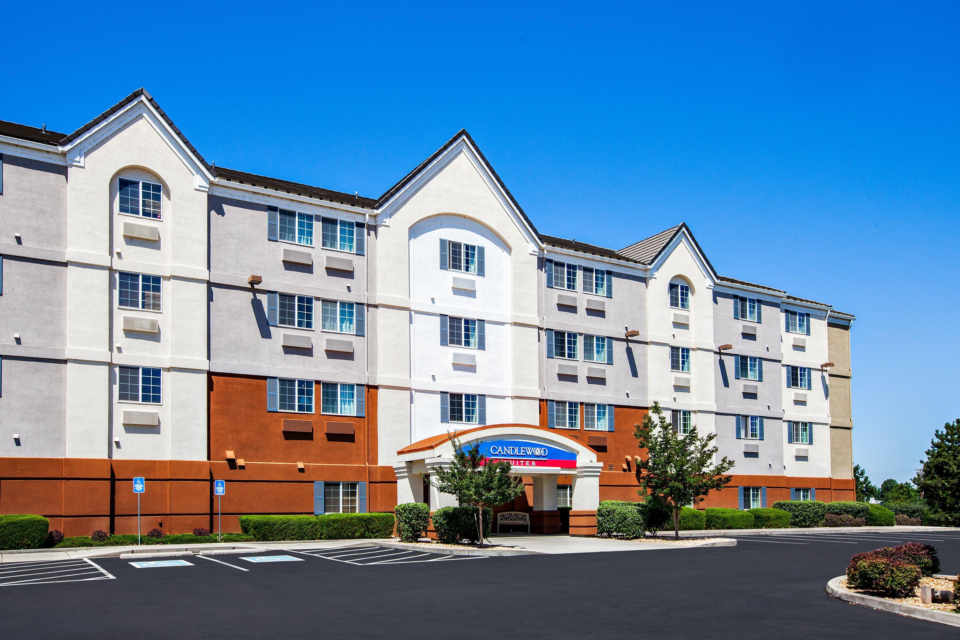 Candlewood Suites Medford By Ihg Buitenkant foto