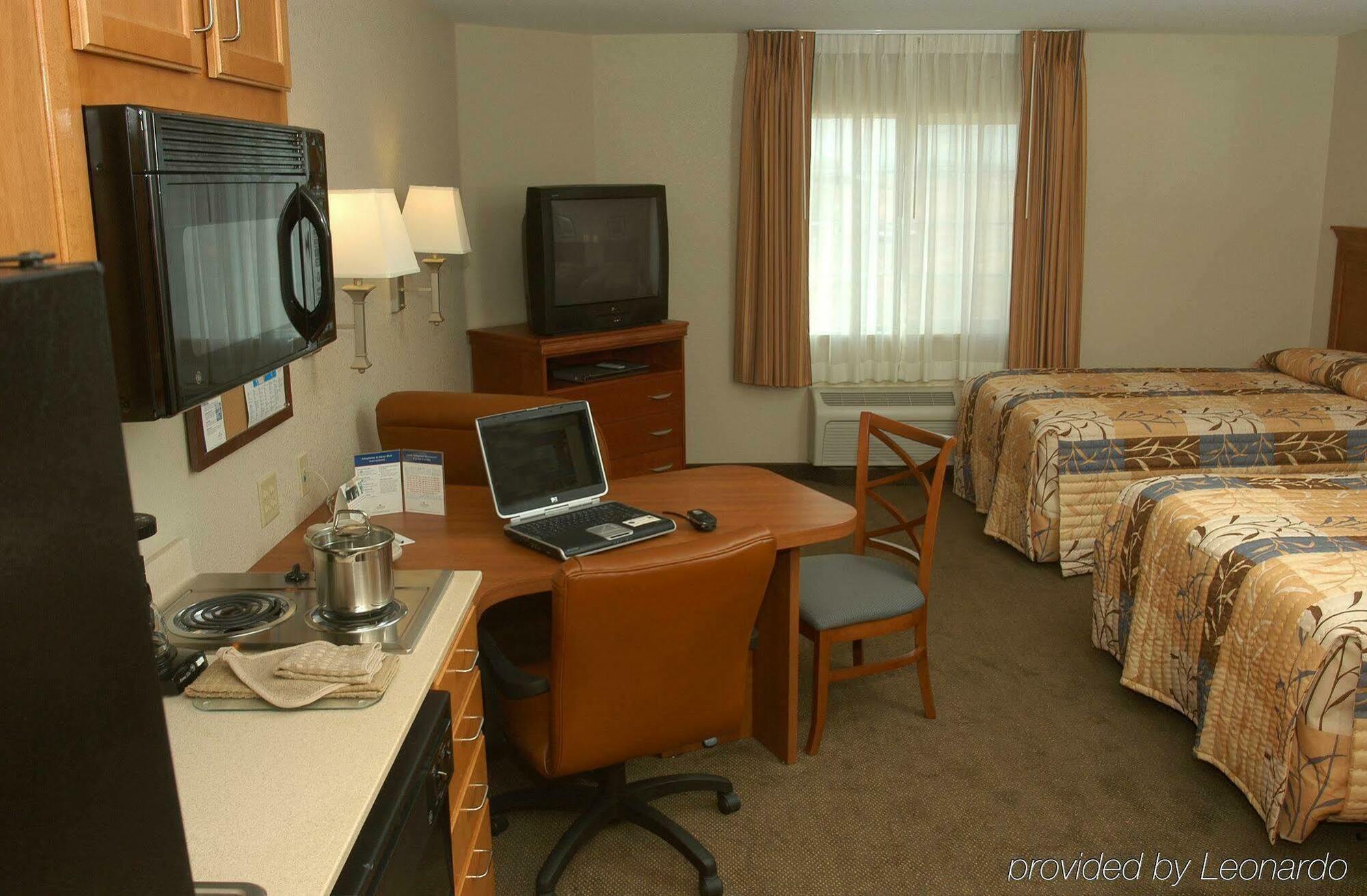 Candlewood Suites Medford By Ihg Buitenkant foto